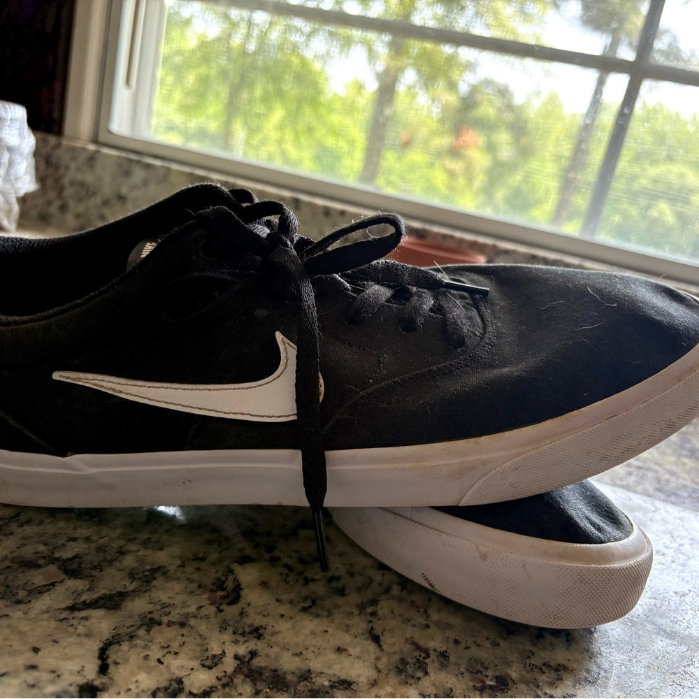 Mens Nike sneakers